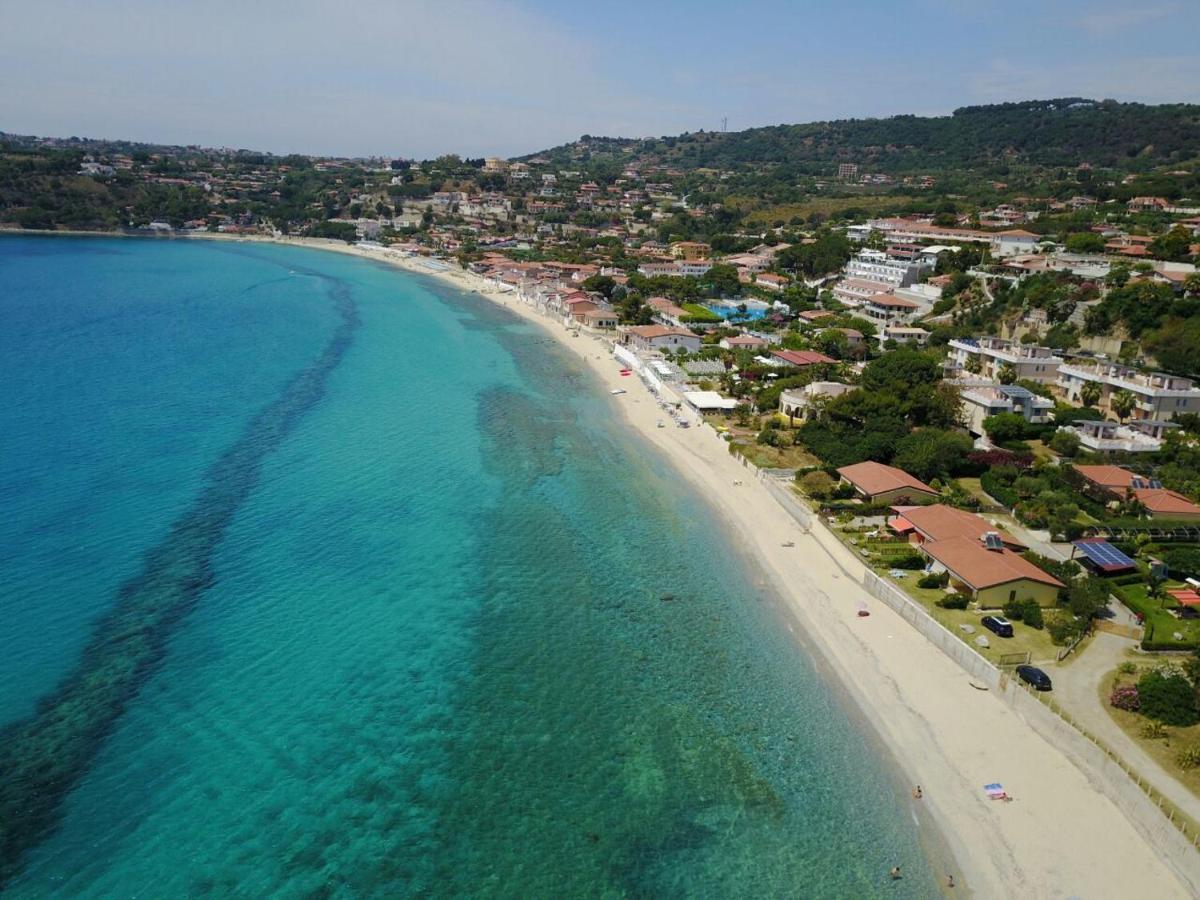 Le Casette Sul Mare Capo Vaticano Exterior foto