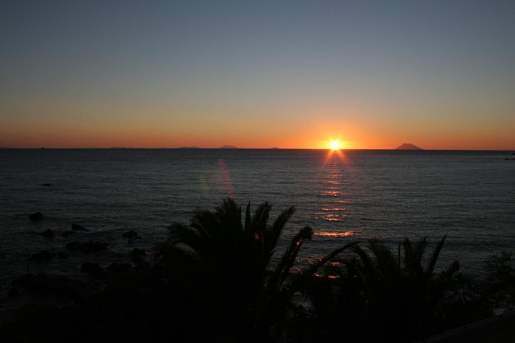 Le Casette Sul Mare Capo Vaticano Exterior foto